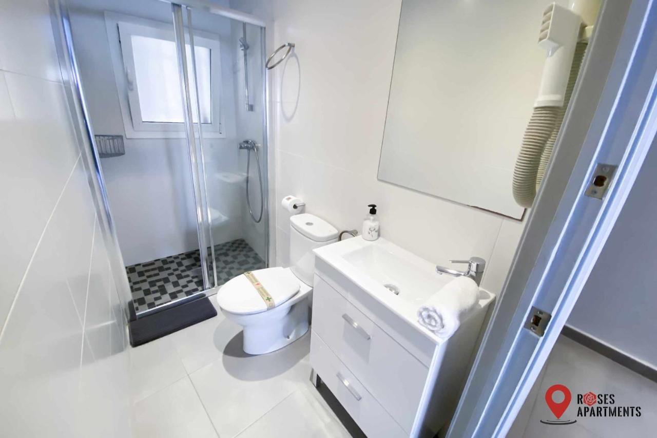 Roses Apartments Ocean 2 Habitaciones Vista Mar Lateral Екстер'єр фото